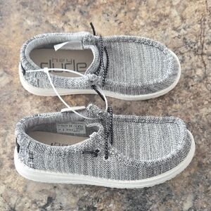 Hey Dude Size 3 Kid's NEW Gray Black and White Slip-On Loafers Shoes